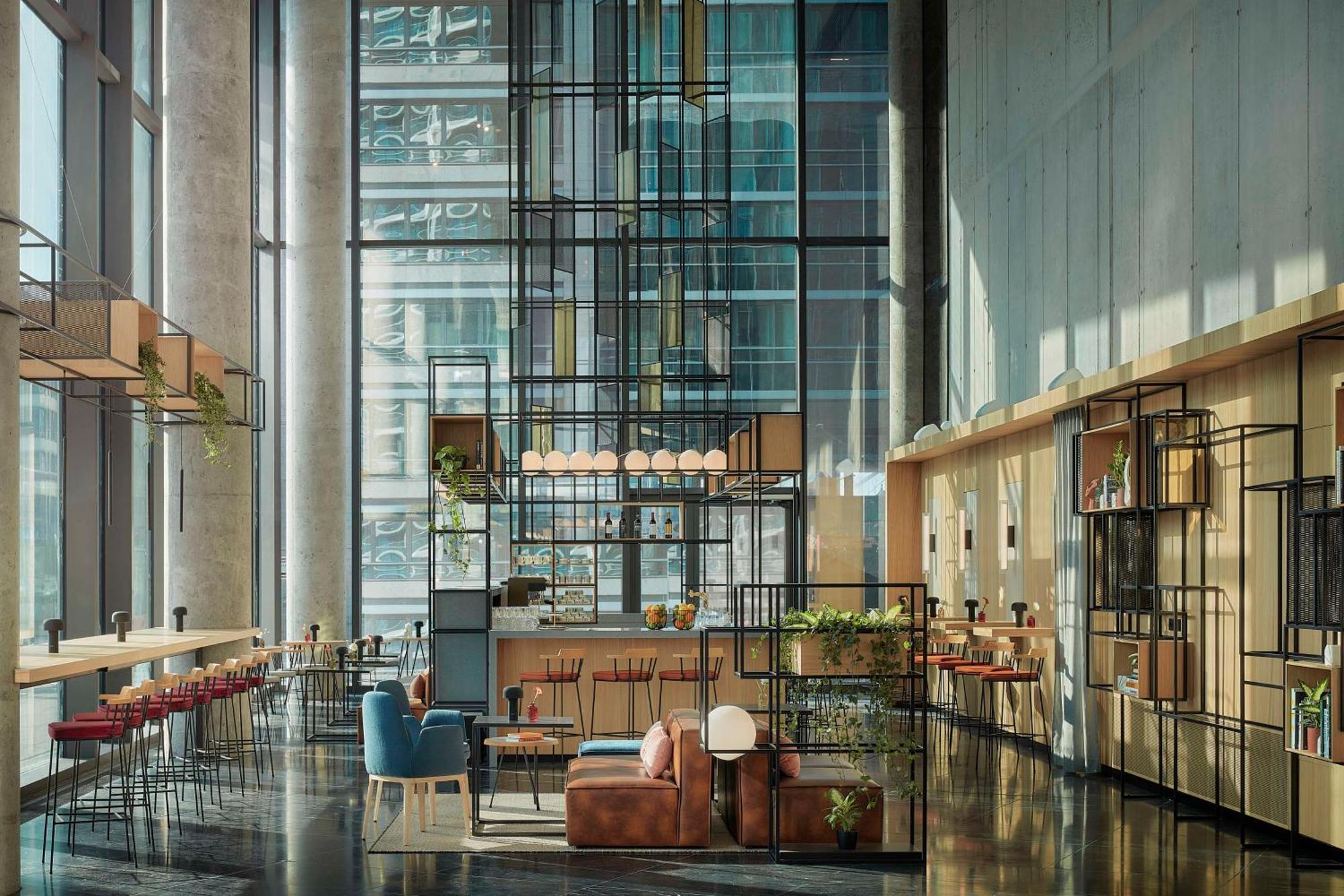 Nh Collection Frankfurt Spin Tower Hotel Frankfurt am Main Buitenkant foto