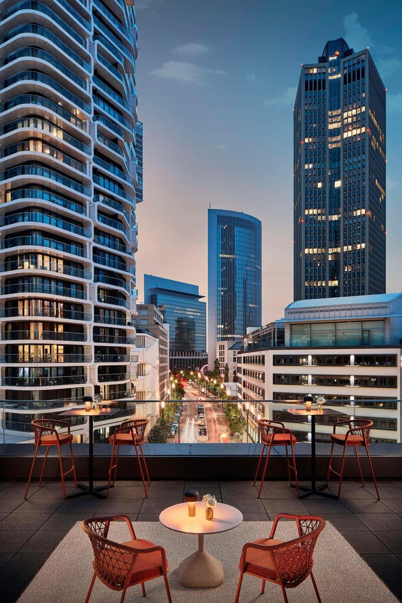 Nh Collection Frankfurt Spin Tower Hotel Frankfurt am Main Buitenkant foto