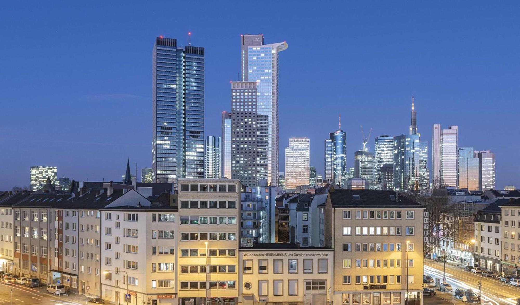 Nh Collection Frankfurt Spin Tower Hotel Frankfurt am Main Buitenkant foto