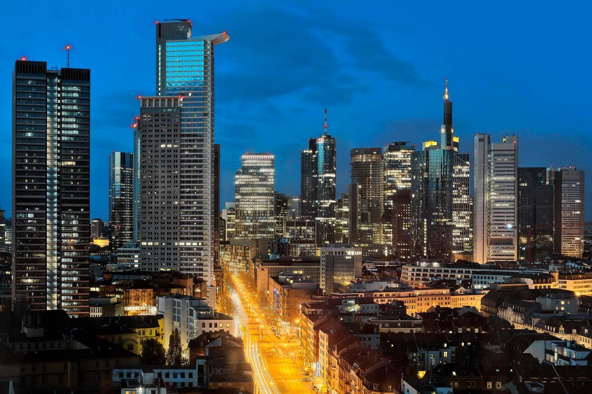 Nh Collection Frankfurt Spin Tower Hotel Frankfurt am Main Buitenkant foto
